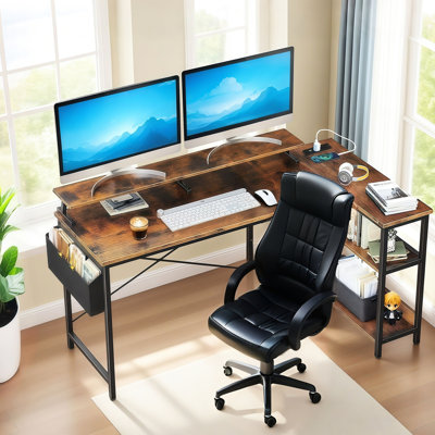 Bureau en L de 47 po avec prises de courant et support pour écran pour bureau à domicile, tablette réversible, sac de rangement pour tablettes latérales, petits espaces de travail dans la chambre Good Design, design rétro noir et brun