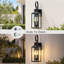 Lanterne murale extérieure noire à 2 lumières de 50 cm (20 po) avec allumage automatique crépusculaire