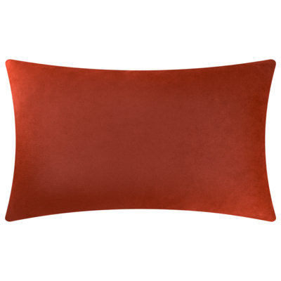 Housse de coussin brodée