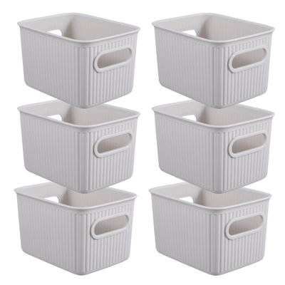 Ribbed Plastic Basket Set