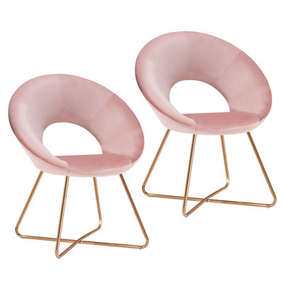 Fauteuil demi-tonneau en velours avec dossier ouvert et pieds en métal doré Focht