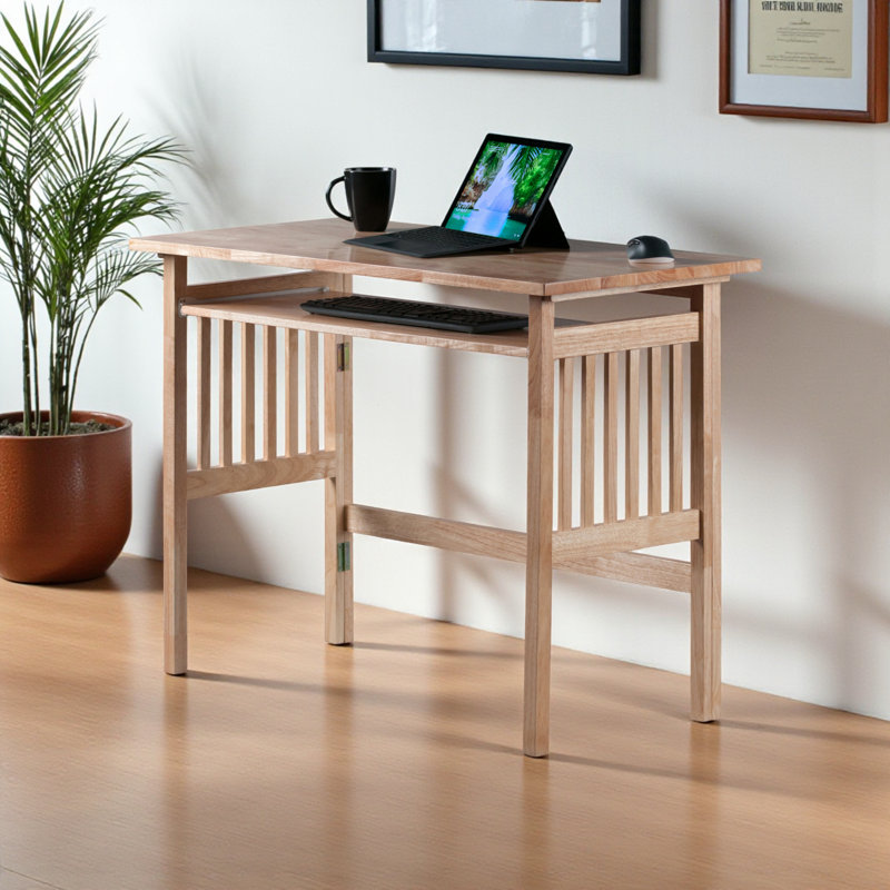 Bednarz Foldable Solid Wood Computer Desk