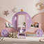 Lit princesse simple avec couronne-117794044