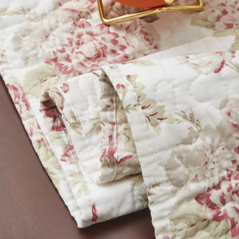 Chemin de table Clarrisa Shabby Elegance, 13 po x 72 po