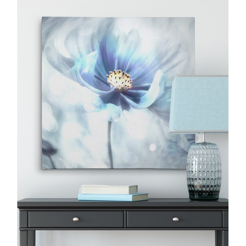 «Feeling of Blue I», impression sur toile tendue, H 16 po x l 16 po x P 1,5 po, Toile tendue