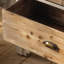 Vitrines en bois manufacturé beige et Burlywood