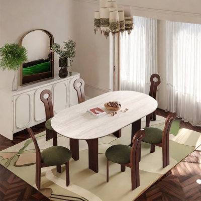 Table et chaises de salle à manger