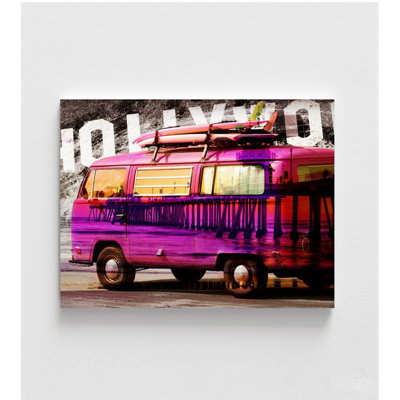 Hollywood Hollywood par Gi Artlab, décor de fourgon rose des années 60, décor de van rose néon, art mural rétro de bar de plage, décor de salon surfeur