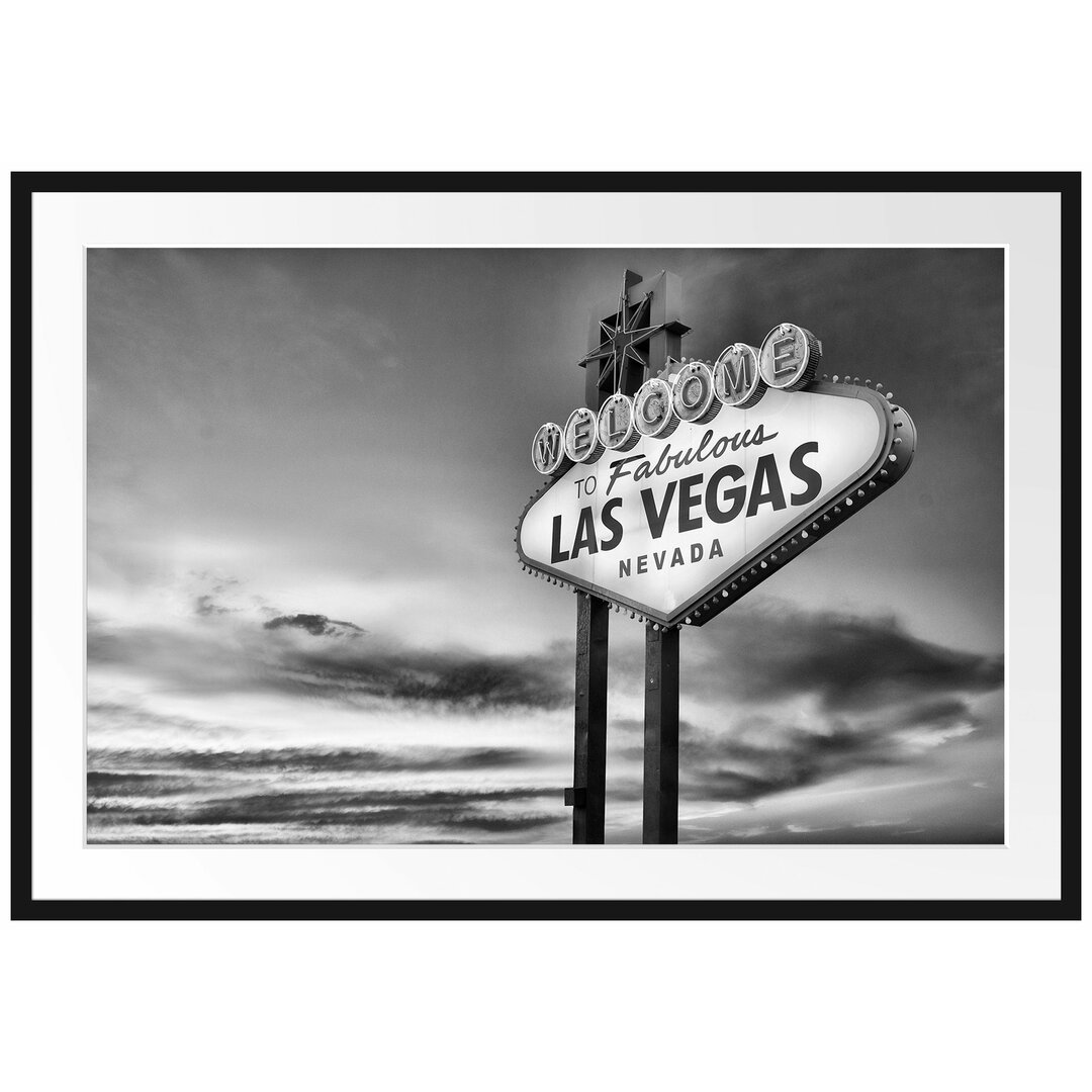 Gerahmtes Poster Las Vegas Schild in der Dämmerung