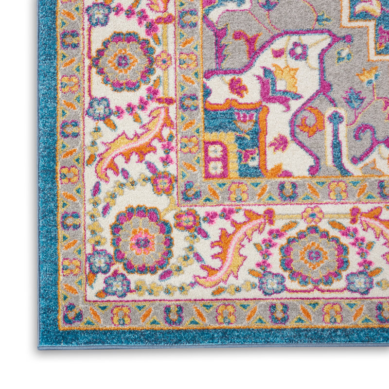 Verda Oriental Indoor Rug, Runner 2'2" x 10'