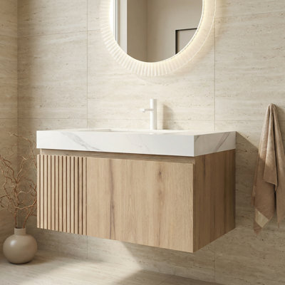 Meuble-lavabo de 36 pouces avec lavabo, comptoir en contreplaqué flottant en pierre de frêne blanc de Carrare et lavabo en céramique, fini en placage de chêne blanc.