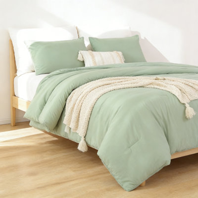 3-Piece Sage Green Dorm All-Season Soft Comforter Set