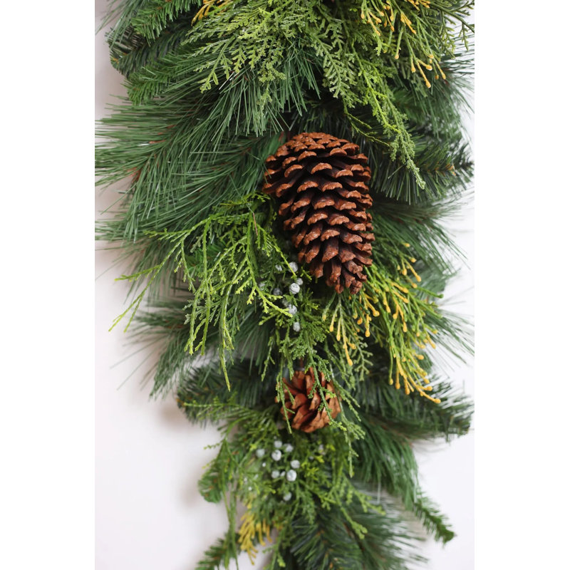 Ornement d'hiver classique en forme de goutte de Noël