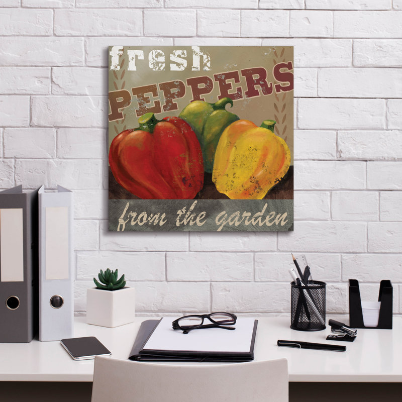 «Farm Fresh 5» par Fiona Stokes-Gilbert, art mural sur toile, H 18 po x l 18 po x P 0,75 po