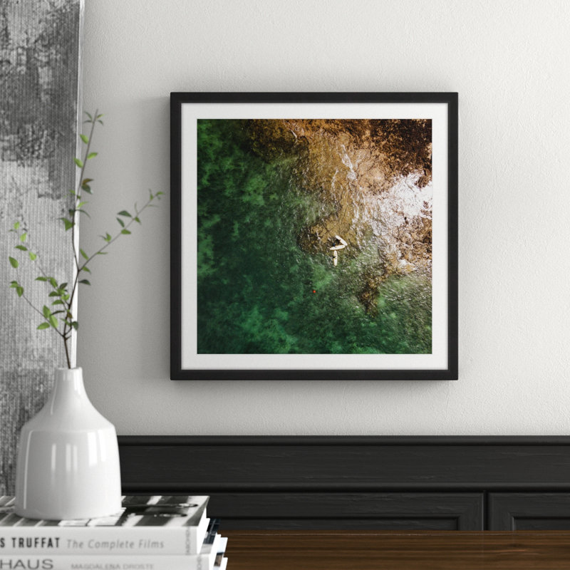 Single Picture Frame Print, 41 cm H x 41 cm W x 3.81 cm D