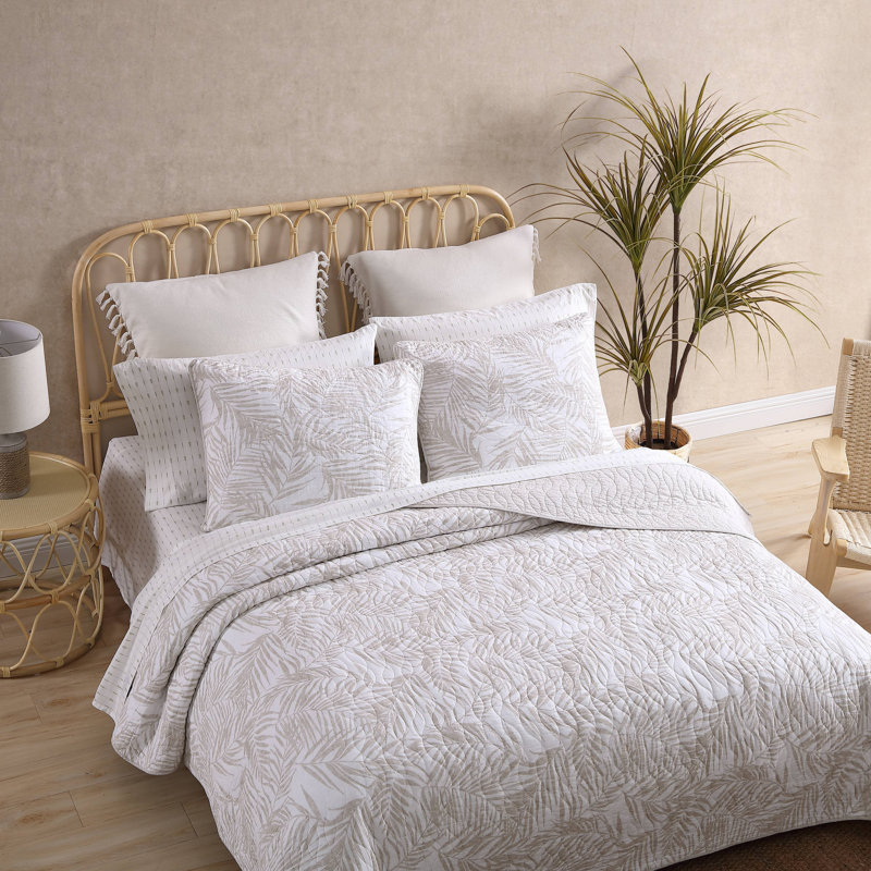 Beige Cotton Reversible Full Quilt Set with Fern Design