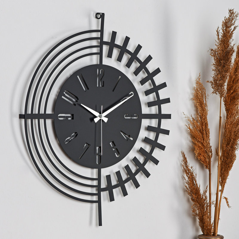 Amarmula Metal Wall Clock