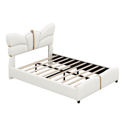 Structure de lit double avec tête et pied de lit papillon, lit plateforme tapissier en similicuir avec décor en métal doré