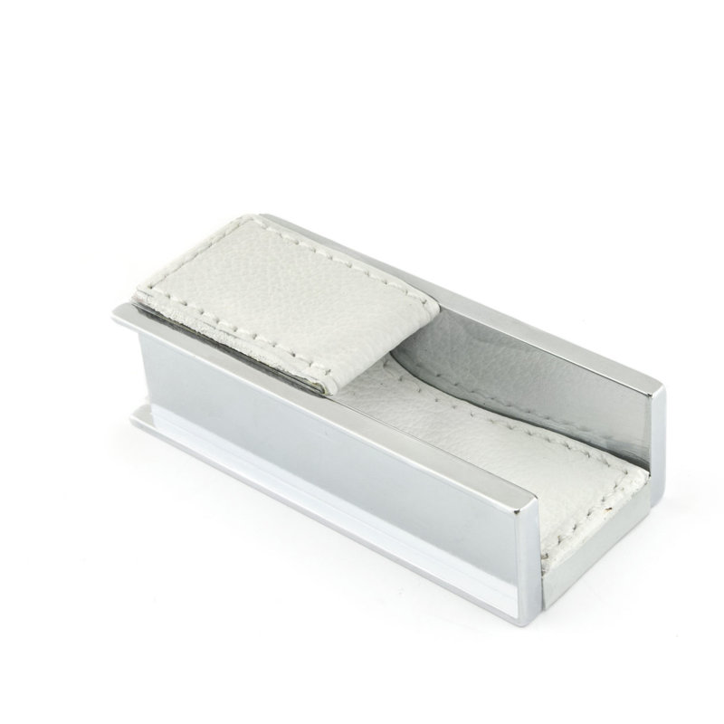 Recessed Pull