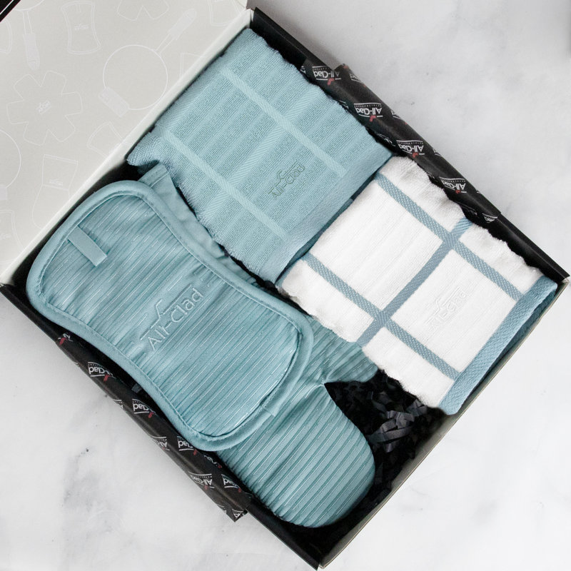 Rainfall Blue and White Kitchen Towel and Mitt Set