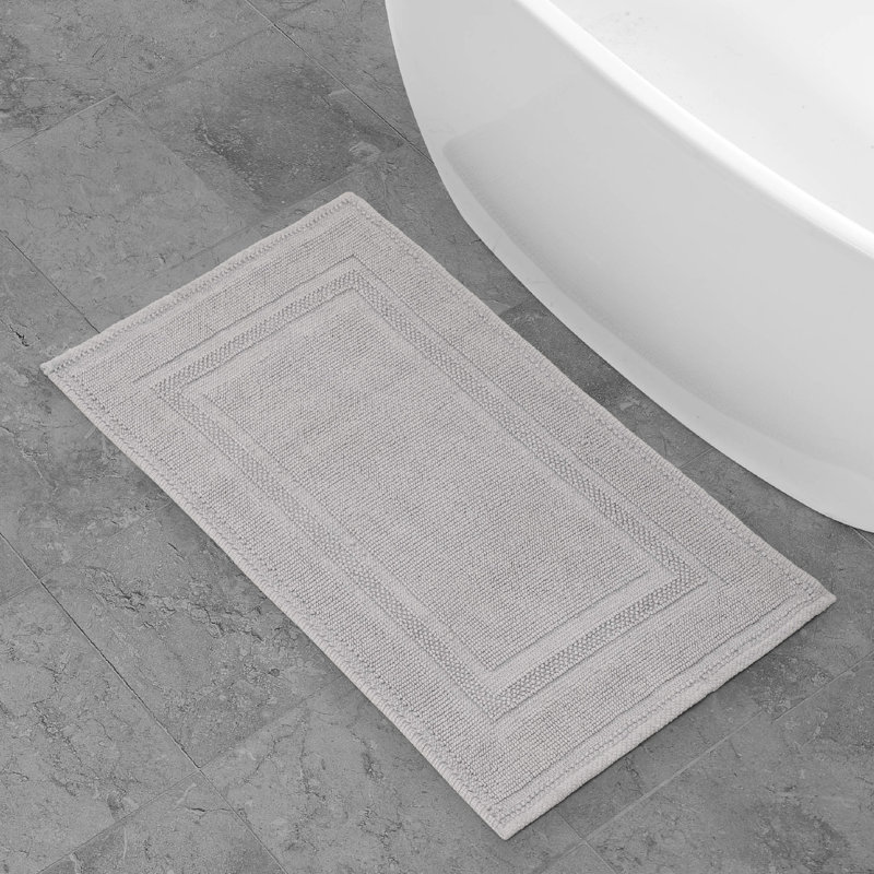 Bath Rug, Washed Beige, 21" W x 34" L