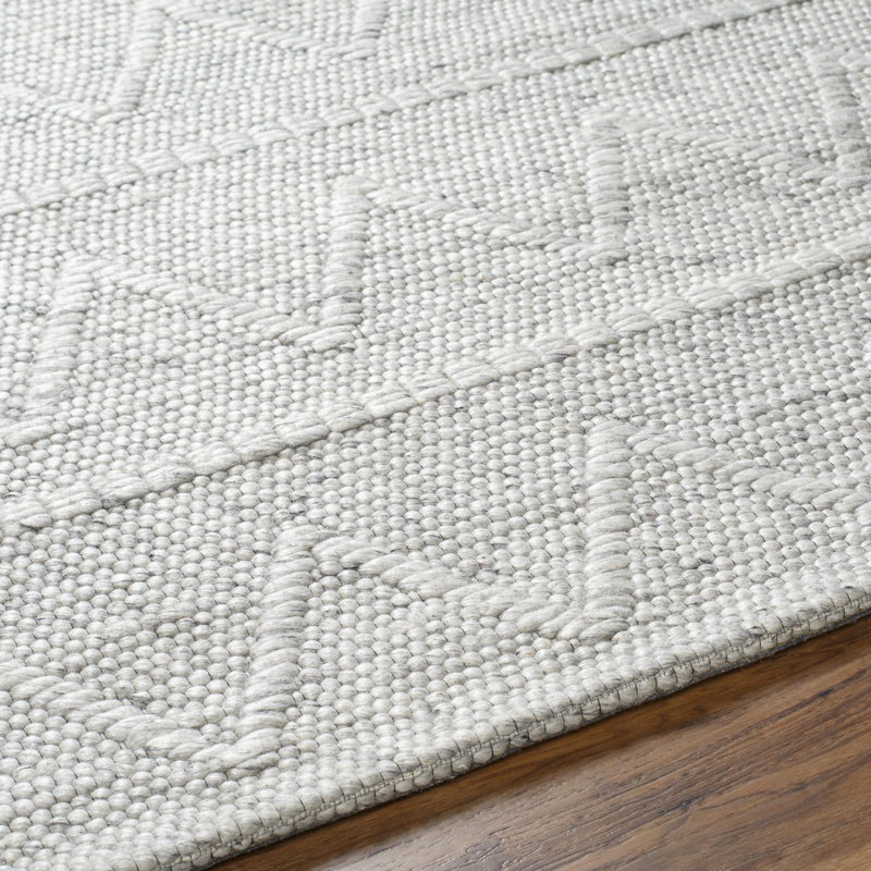 Rectangle Rozalinta Chevron Polyester/Wool Area Rug in Gray, Rectangle 2' x 3'