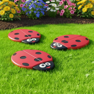 3 Pcs Ladybug Stepping Stone Garden Stones Walkway Decorative for Decor Outdoor Flower Beds Yard Decorations
