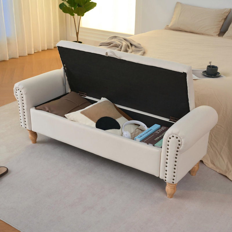 Banc de rangement avec repose-pieds