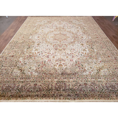 Signature Museum Hand Knotted Oriental Rug