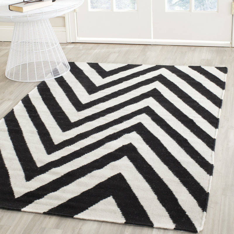 Mcnair Chevron Wool Hand Woven Area Rug, Rectangle 122 x 183 cm