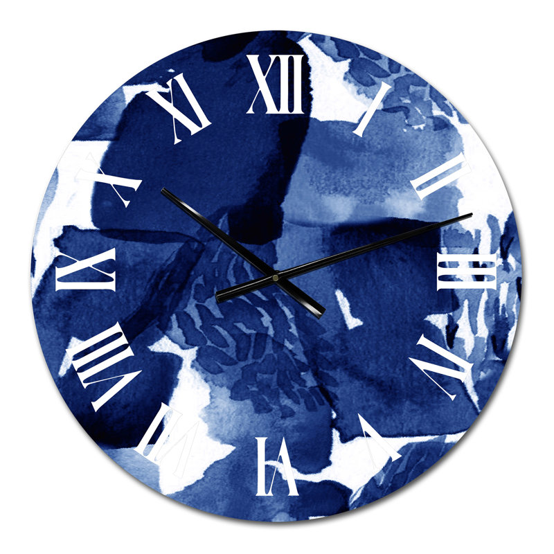 Impression abstraite en bleu classique sur blanc I - horloge murale moderne, Petit