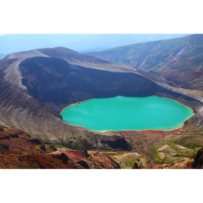 Mont Zao et lac Crater - photographie sur toile tendue, H 20 po x l 30 po