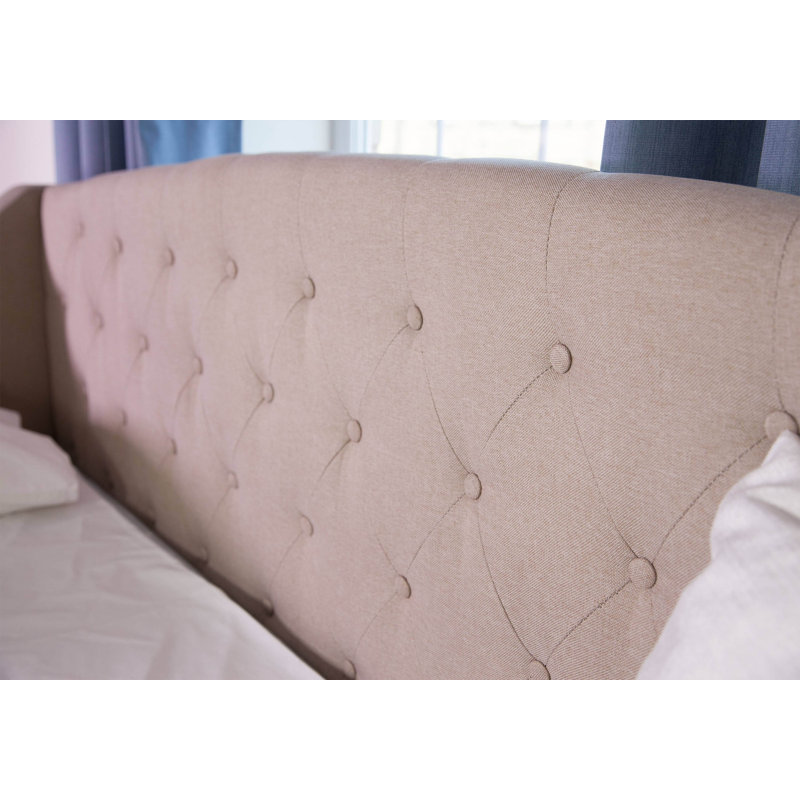 Hayhurst Upholstered Daybed with Trundle