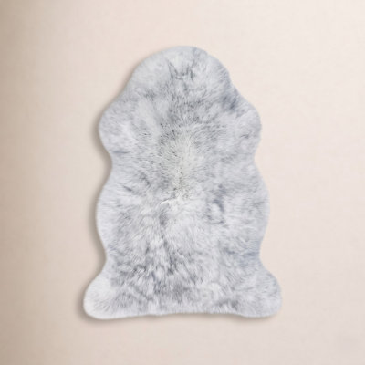 Keansburg Gray Tip Sheepskin Rug