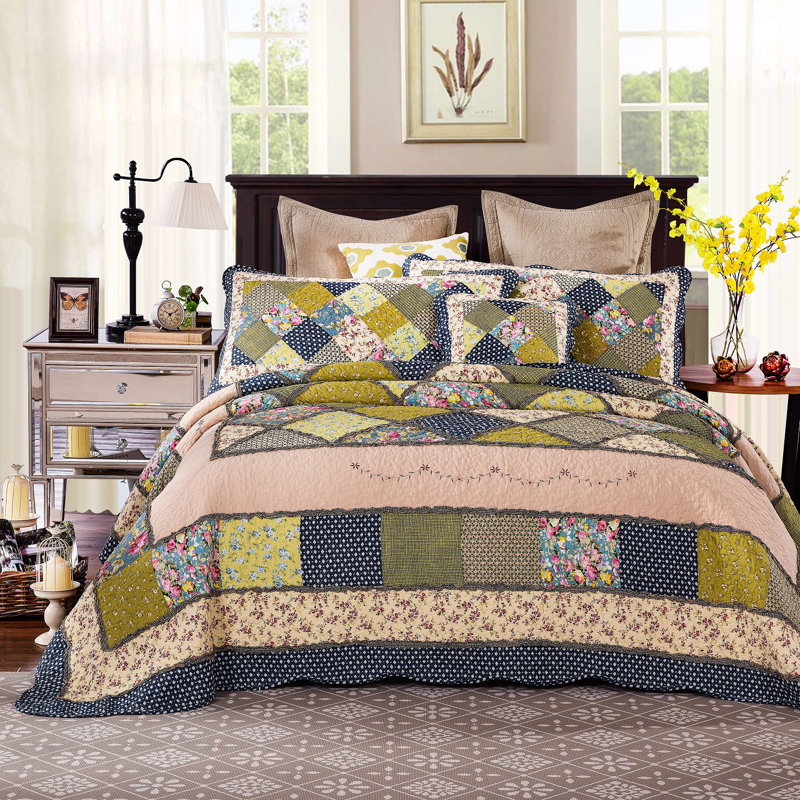 Modern & Contemporary Patchwork Quilt, Twin