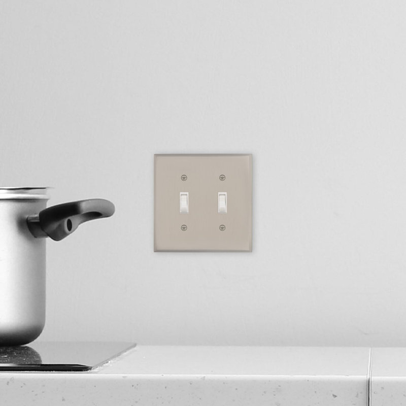 New York 2-Gang Toggle Light Switch Wall Plate, Satin Nickel