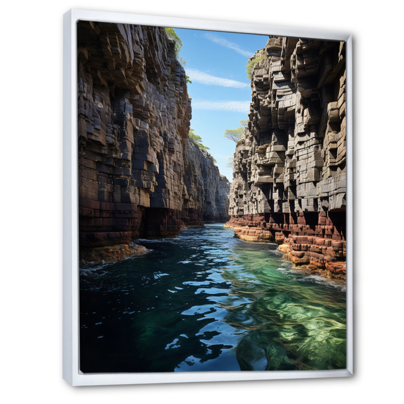«River In USA Acadia National Park», reproduction sur toile, H 44 po x l 34 po x P 1,5 po, Cadre flottant blanc