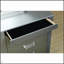 Commode Lorenzo Silver avec détails scintillants et tiroirs spacieux pour un rangement et une organisation glamour