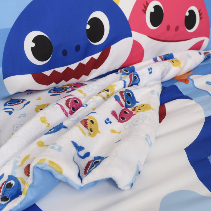 Reversible People Toddler Bedding Set