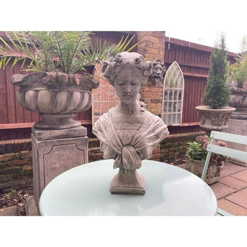 Newton People Bust, Grey Stone