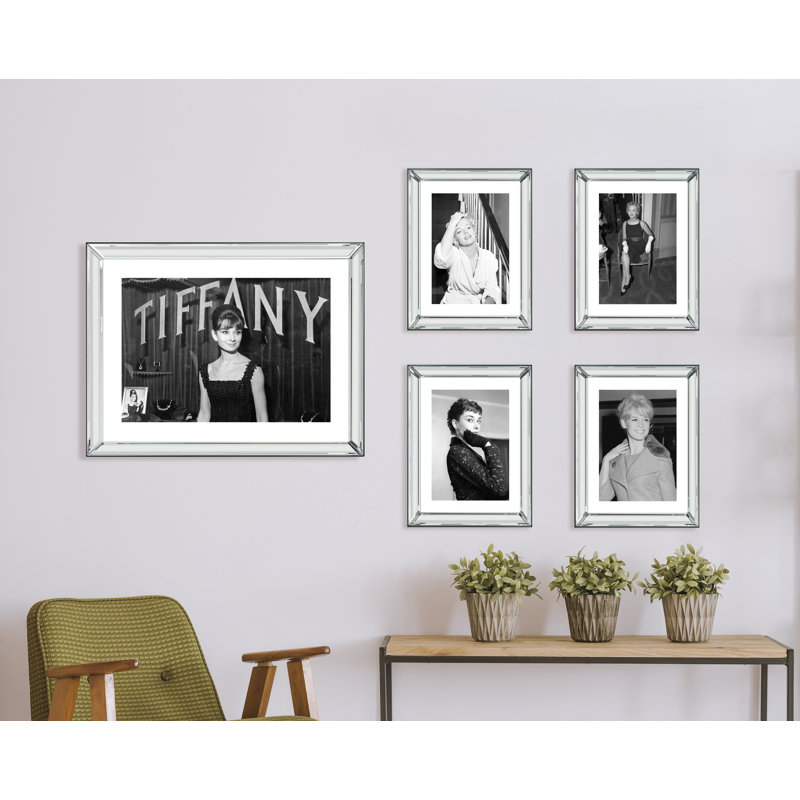 Audrey Hepburn At Tiffany''s - Print on Wood