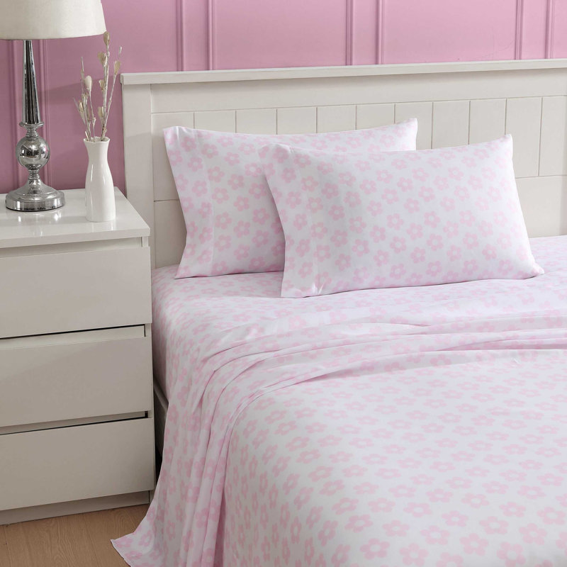 Betsey Johnson Printed Novelty Sheet Sets, Retro Daisy Pink, Twin XL Sheet Set with 1 Standard Pillowcase