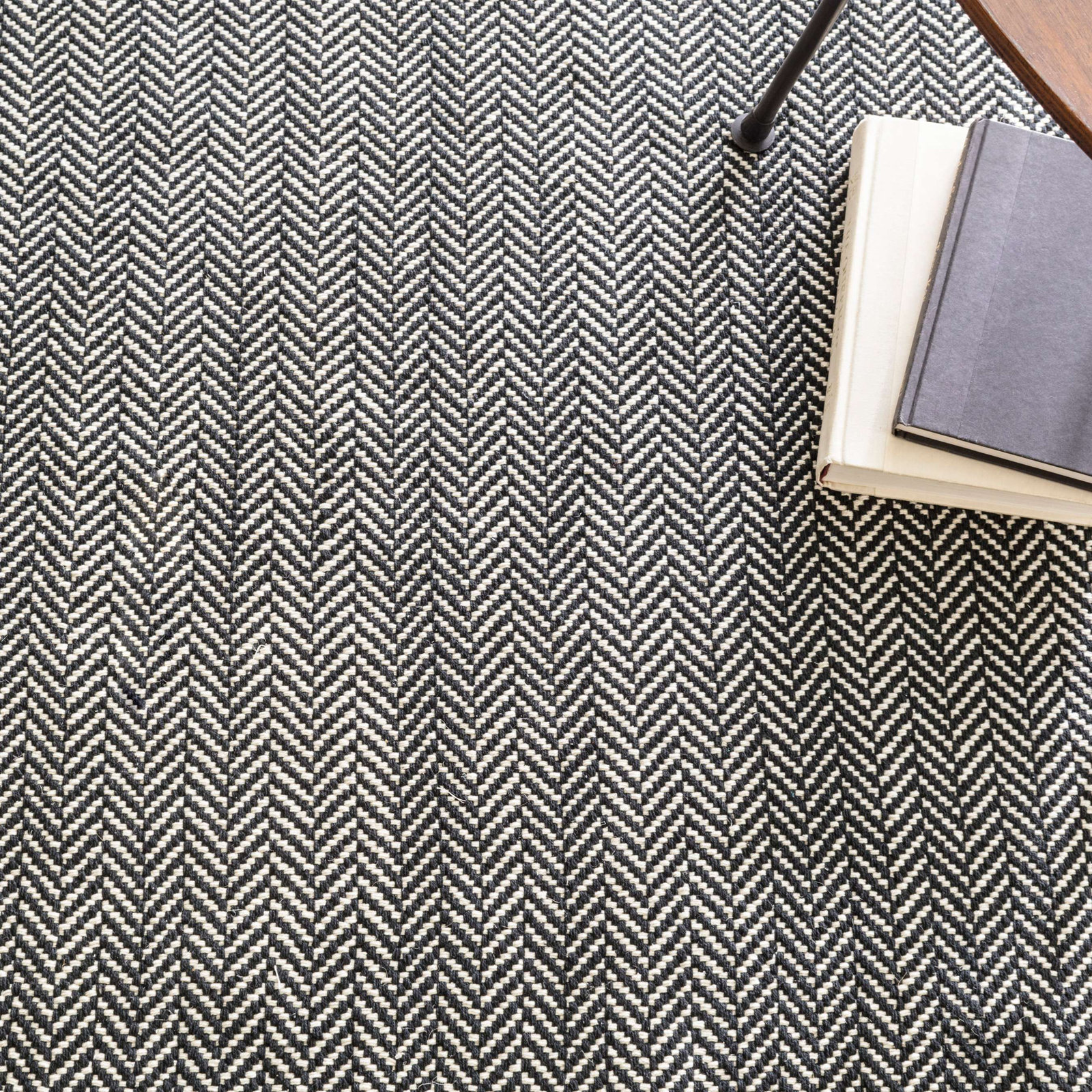 Herringbone Black Handwoven Cotton Rug, Rectangle 6' x 9'
