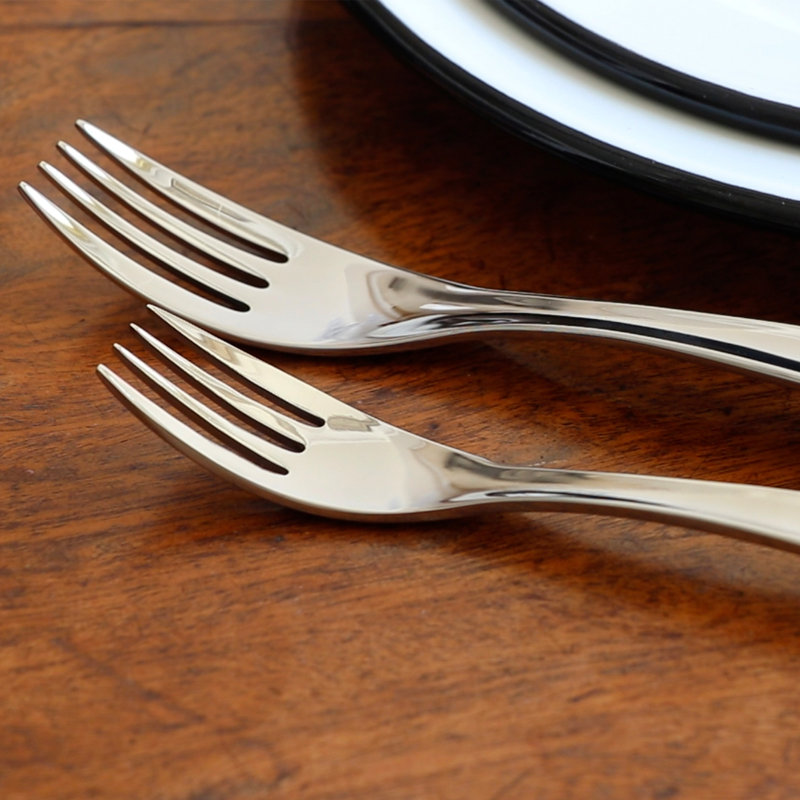 Studio 20 Piece Flatware Set, Service for 4