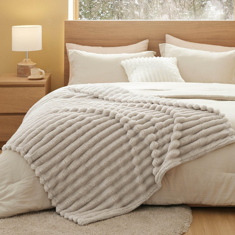 Bedsure 349gsm Blanket For Couch - Super Soft Cozy Blankets, Cute Small Fleece Blanket, Wider Striped Design, Natural, Twin