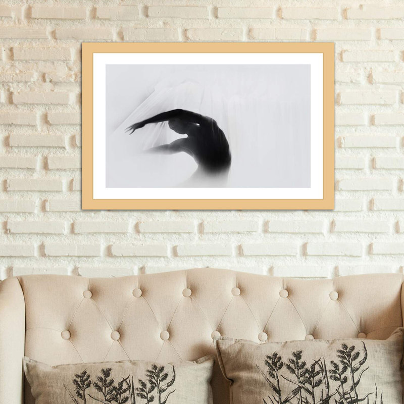 « the danse of silence », impression sur toile, H 18 po x l 26 po x P 1,5 po, Toile avec cadre noir