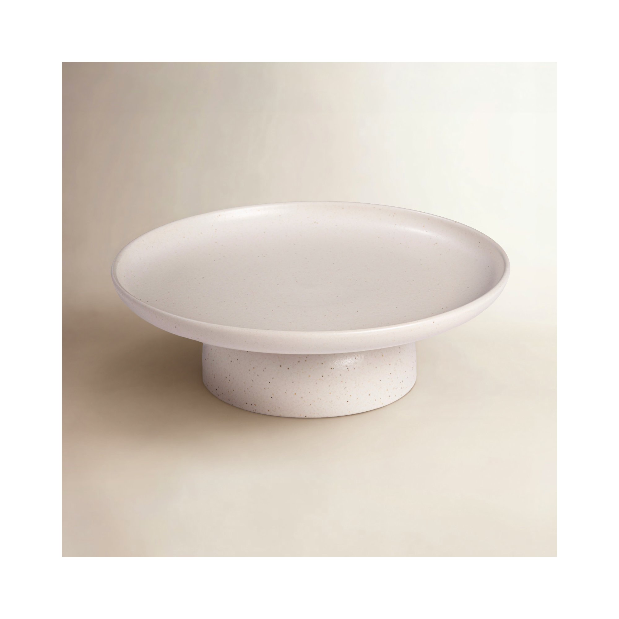 Casafina Pacifica Stoneware Cake Stand, Vanilla