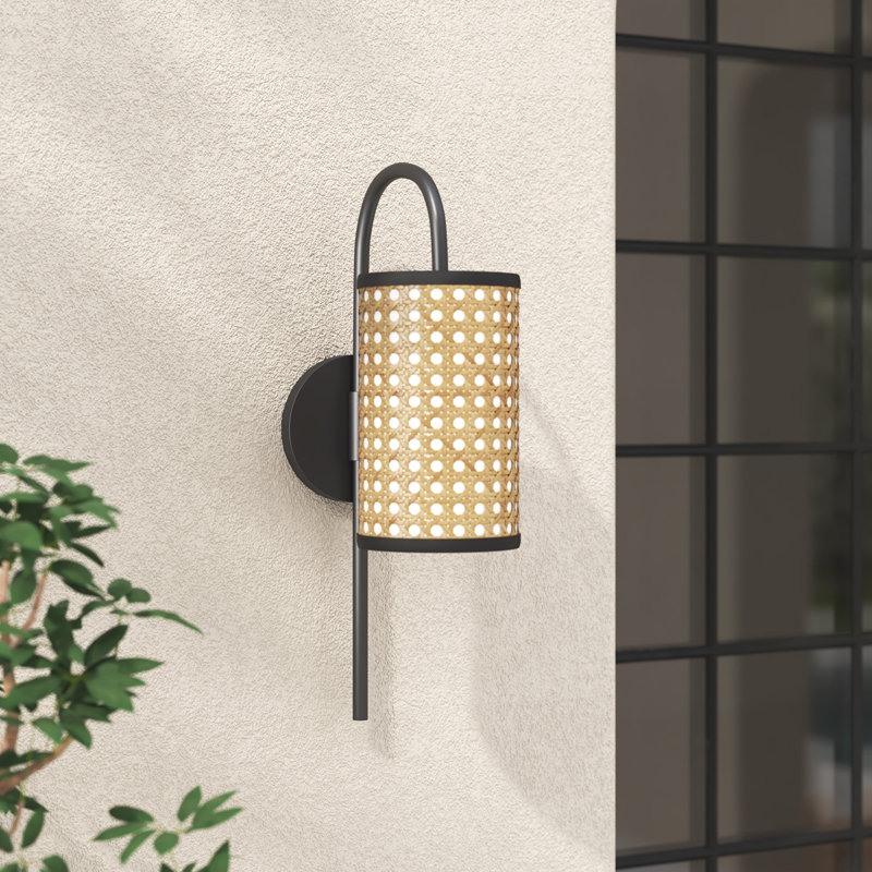 Canela Steel Wallchiere