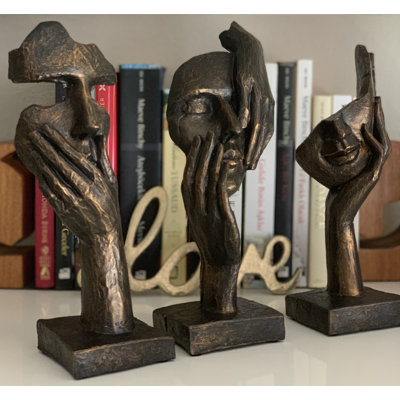 Phelgen People Statue