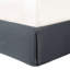 Couette 7 pièces gris King à chevrons, motif à carreaux Buffalo, comprenant une couette, 2 taies d'oreiller, 3 coussins décoratifs et un cache-sommier. Entretien facile, repassage à la vapeur. Décoration chalet.